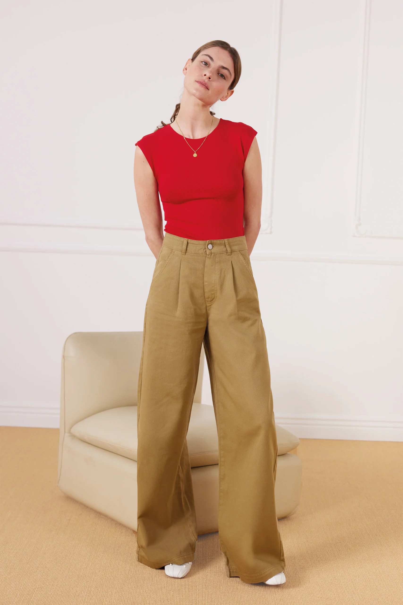 Pantalon à pinces beige foncé